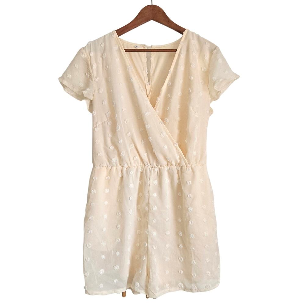 Soft Romantic Summer Chic Coquette Textured Dot Floral Cottagecore Romper M